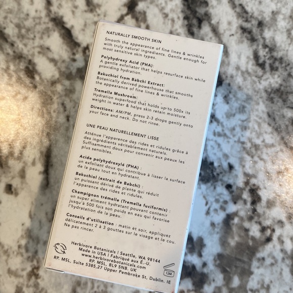 Herbivore Bakuchiol Retinol Alternative Smoothing Serum - Picture 4 of 7